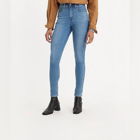 Levi’s Mile High - Picture 1 of 2